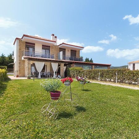 Villa Orelia Hanioti Bagian luar foto
